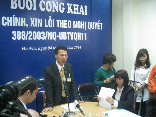 Chánh tòa hình sự Đào Vĩnh Tường thay mặt TAND TP Hà Nội xin lỗi ông Phạm Đức Bình